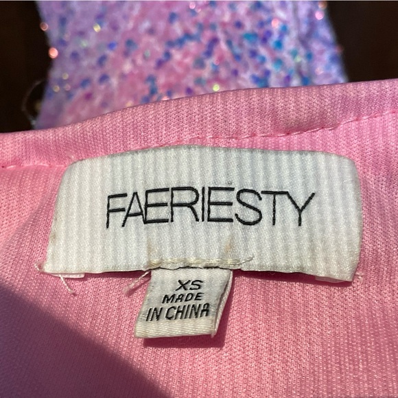 Faeriesty Dopamine XS Pink Crushed Velvet Bodycon Dress with Sequins, Front Slit - Picture 13 of 16